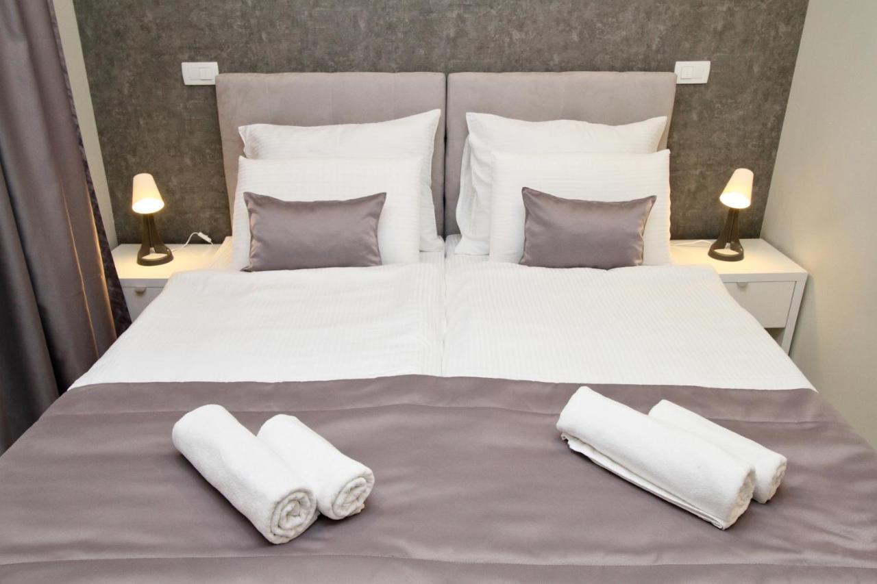 Platinum Rooms Butique Hotel Sarajevo Bagian luar foto