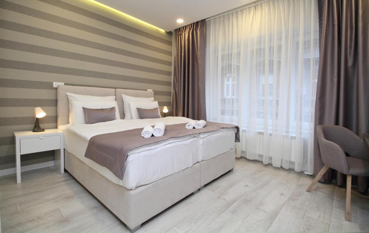 Platinum Rooms Butique Hotel Sarajevo Bagian luar foto