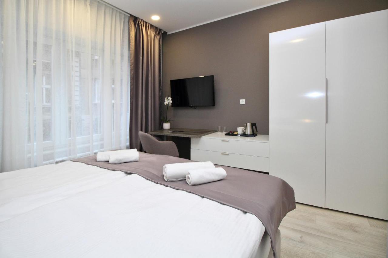 Platinum Rooms Butique Hotel Sarajevo Bagian luar foto